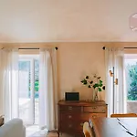 Just Like - Casa Da Raposa *