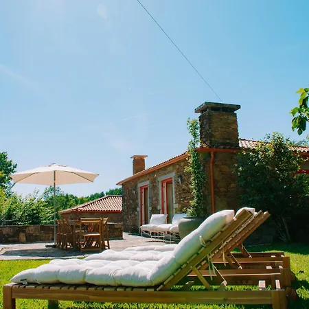 Just Like - Casa Da Raposa * 卡米尼亚