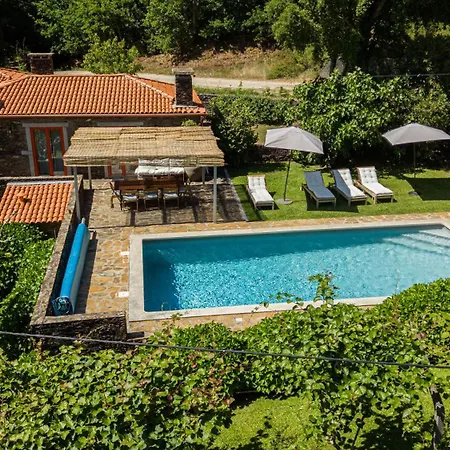 Just Like - Casa Da Raposa *
