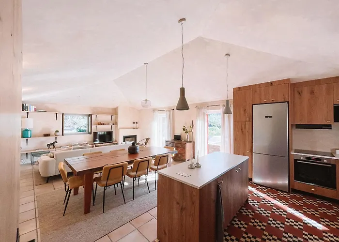 Just Like - Casa Da Raposa